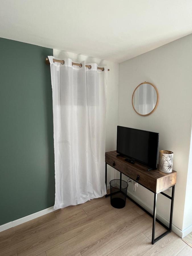 Le Central : Appartement Cosy Et Calme Saint-Germain-de-Joux ภายนอก รูปภาพ