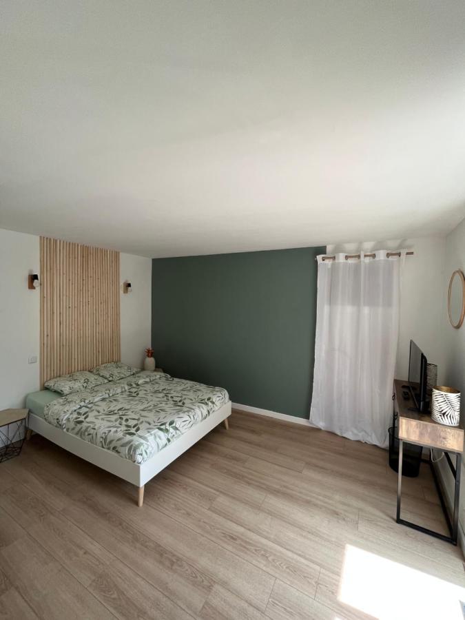 Le Central : Appartement Cosy Et Calme Saint-Germain-de-Joux ภายนอก รูปภาพ